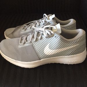 Nike Zoom TR2 New never been worn